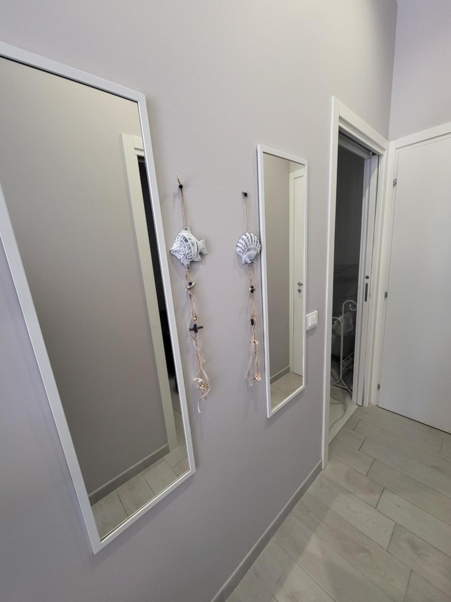 Casa Vacanze Manthy Posizione Centrale Bari Bagian luar foto